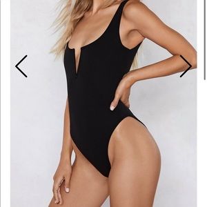 Plunging bodysuit